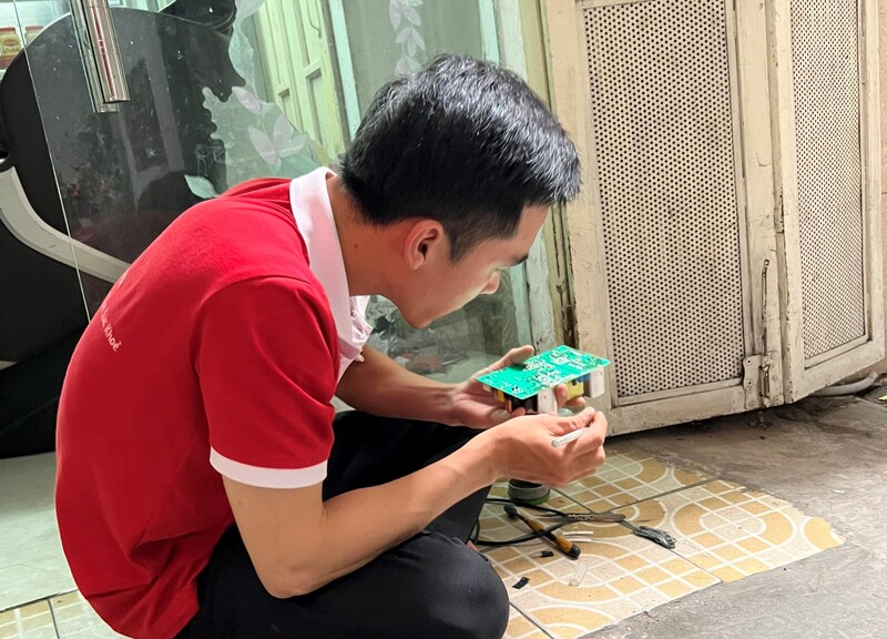 bao-quan-bo-phan-ben-trong-ghe-massage-dung-cach